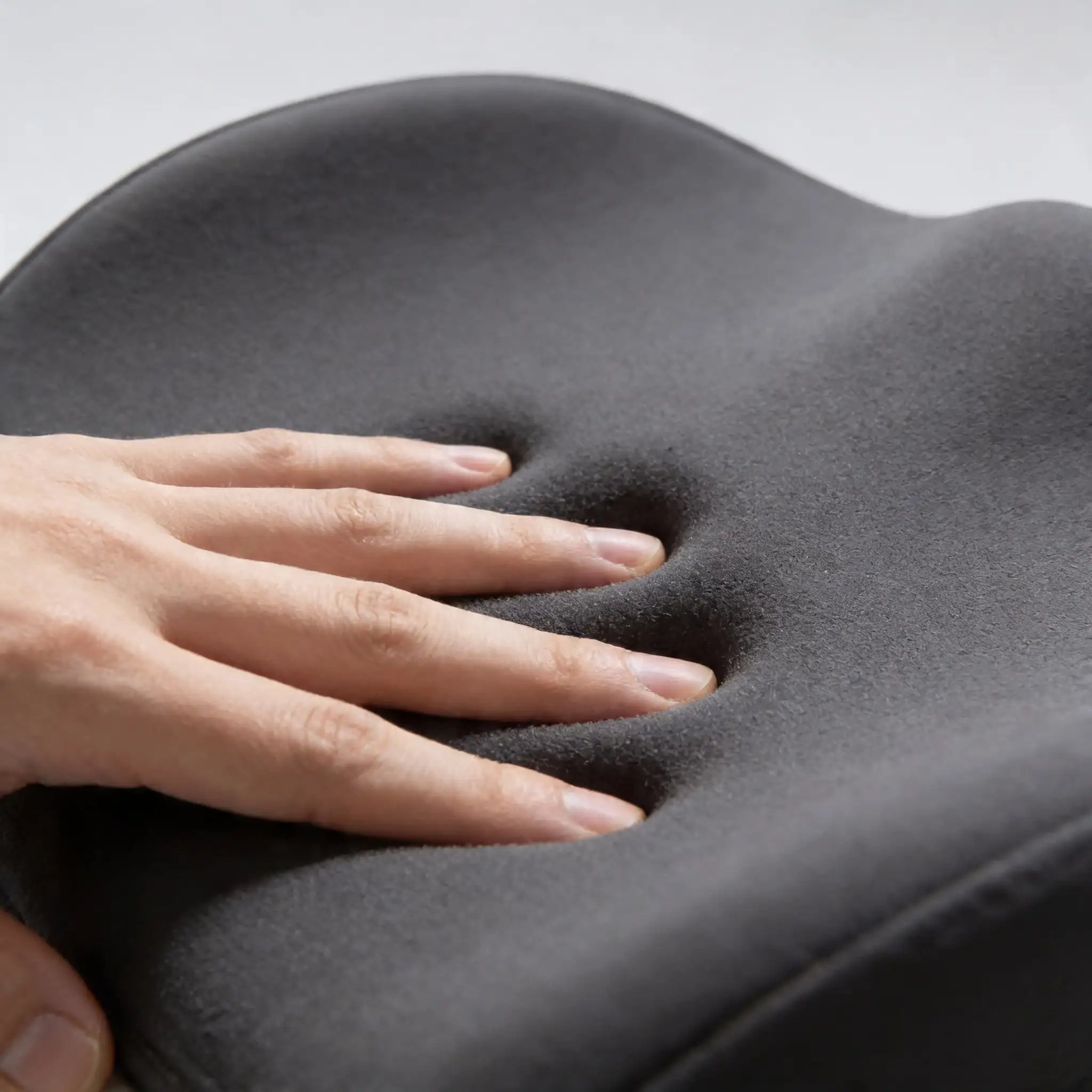 Detail toucher mousse coussin coccyx COXIS Original Image